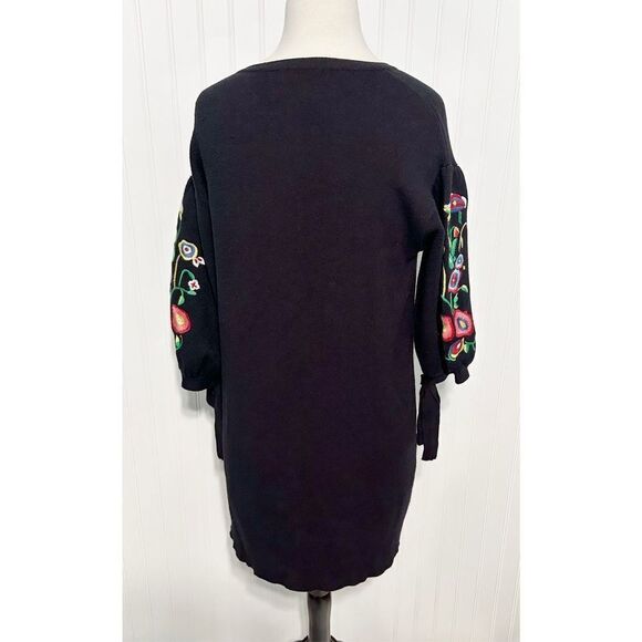 Zara Floral Embroidered Sleeves Tie Knit Dress Sweater Black Women's Size Medium - Picture 8 of 9